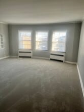 6342 N Sacramento Ave-Unit -2 in Chicago, IL - Building Photo - Building Photo