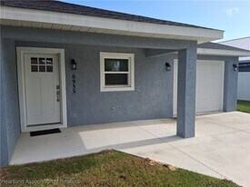 6955 Dickinson Dr in Sebring, FL - Building Photo