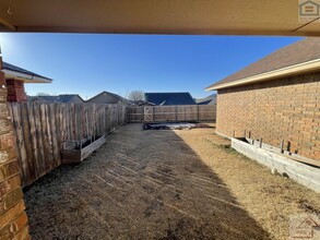 4416 SW Hickory Ln in Lawton, OK - Foto de edificio - Building Photo