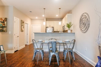 The View at Paris Mountain in Greenville, SC - Building Photo - Interior Photo