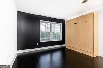 199 14th St NE, Unit 412 in Atlanta, GA - Foto de edificio - Building Photo