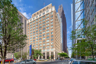The Lofts At 1835 Arch in Philadelphia, PA - Foto de edificio - Building Photo