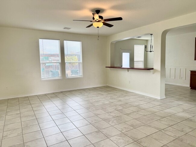 1007 Galapagos in San Antonio, TX - Building Photo - Building Photo