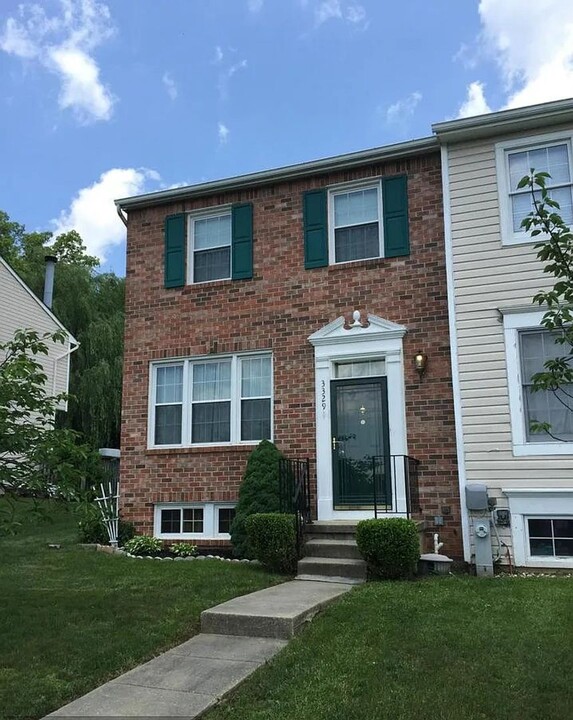 3325 Deepwell Ct in Abingdon, MD - Building Photo