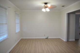 222 Mary St in Blackshear, GA - Building Photo - Building Photo