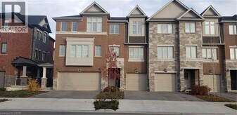 19 Sportsman Hill St in Kitchener, ON - Building Photo