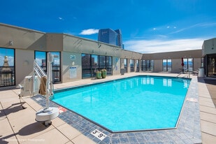 1625 Larimer St, Unit 507 in Denver, CO - Building Photo