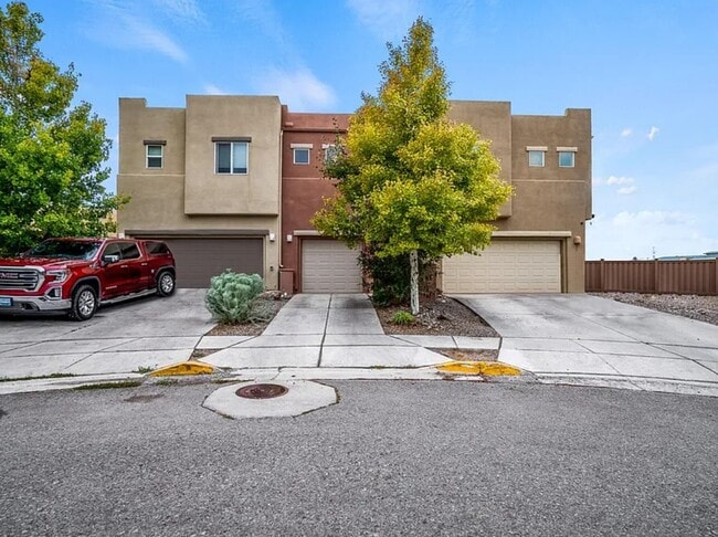 property at 37 Canyon Cliff Dr