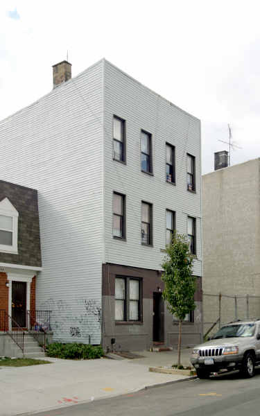 142 Central Ave in Brooklyn, NY - Building Photo