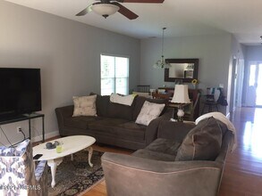4917 Dreamweaver Ct in Southport, NC - Building Photo - Building Photo
