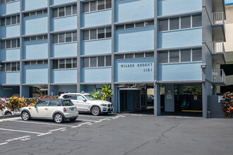 Wilder Regent in Honolulu, HI - Foto de edificio - Building Photo