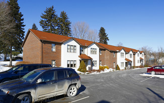 Grand Avenue Commons Apartments