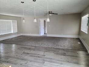 11526 Equestrian Dr in South Jordan, UT - Building Photo - Building Photo