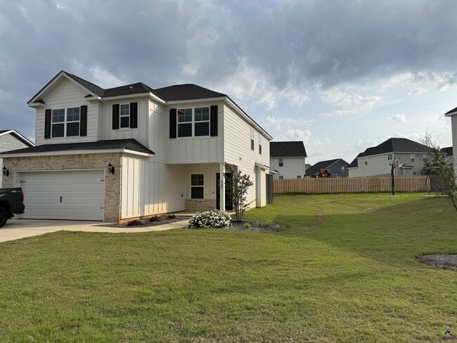 property at 807 Harley Farms Dr