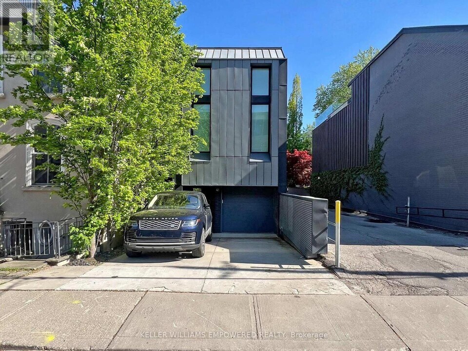 41 Berryman St in Toronto, ON - Building Photo