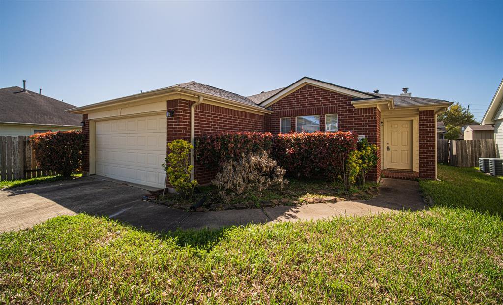 3610 Liberty Square Trail in Fresno, TX - Building Photo