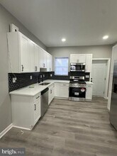 2225 W Baltimore St in Baltimore, MD - Building Photo - Building Photo