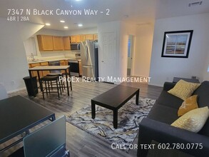 7347 N Black Cyn Hwy-Unit -2 in Phoenix, AZ - Building Photo - Building Photo