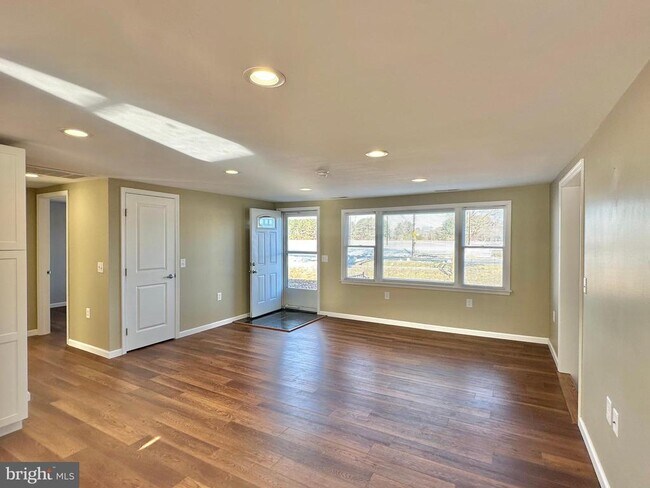 10350 N Claiborne Rd in Claiborne, MD - Building Photo - Building Photo