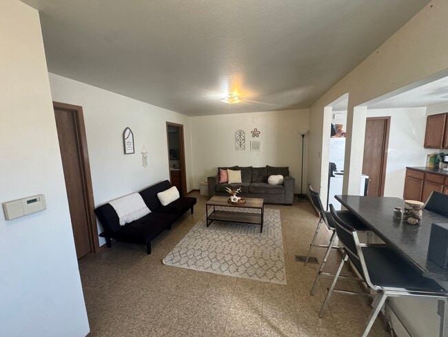 1009 W 22nd St, Unit 44