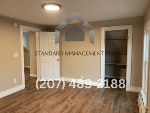 28 Oak St in Waterville, ME - Building Photo - Building Photo