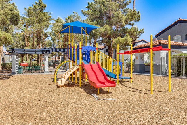 Arium Meadows in Las Vegas, NV - Building Photo - Building Photo