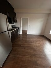 1032 N Park St in Victoria, BC - Building Photo - Building Photo