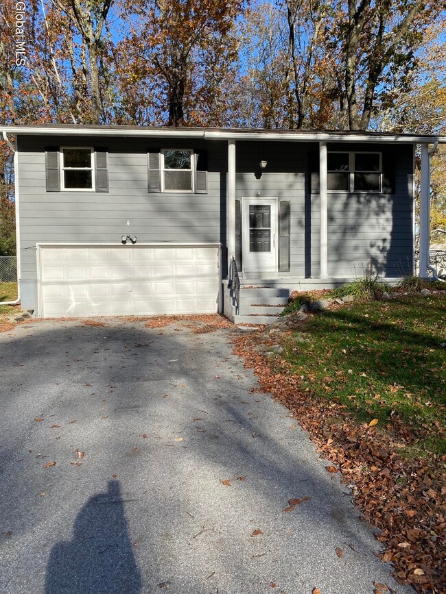 property at 4 Heather Ln