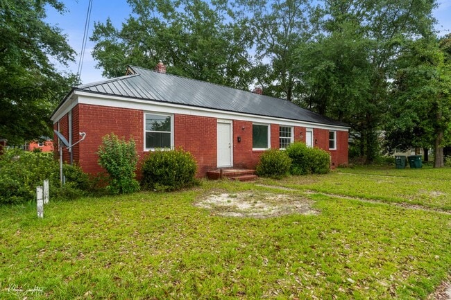 601 Washington Ave in Hamlet, NC - Building Photo - Building Photo