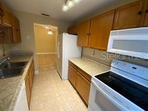 440 Martigues Dr in Kissimmee, FL - Building Photo - Building Photo