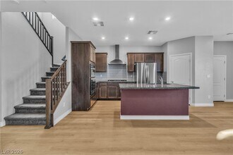 10697 Sariah Skye Ave in Las Vegas, NV - Building Photo - Building Photo