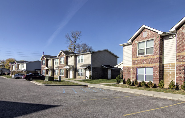 Littlepage Terrace Phase II in Charleston, WV - Building Photo - Building Photo