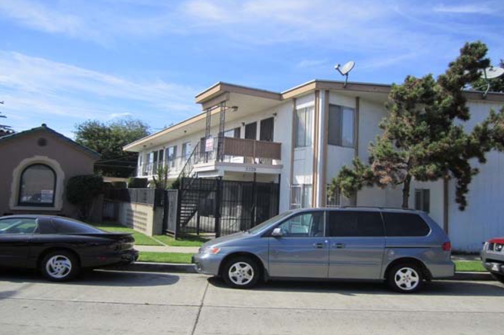 5529 Dairy Ave in Long Beach, CA - Building Photo