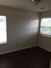 8129 Lalew Cove in Austin, TX - Building Photo - Building Photo
