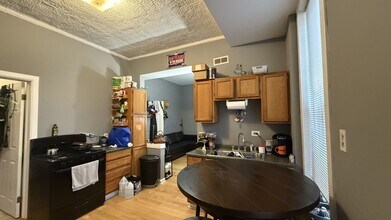 1400 N Bosworth Ave in Chicago, IL - Building Photo - Building Photo