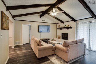 5511 Hooper Dr in Wichita Falls, TX - Building Photo - Building Photo