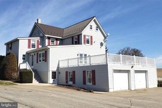 172 Street Rd in Oxford, PA - Building Photo - Building Photo