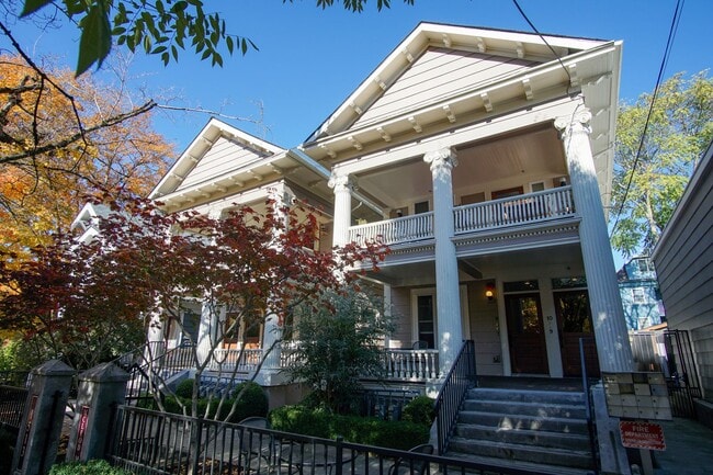 property at 1513 SE Morrison St