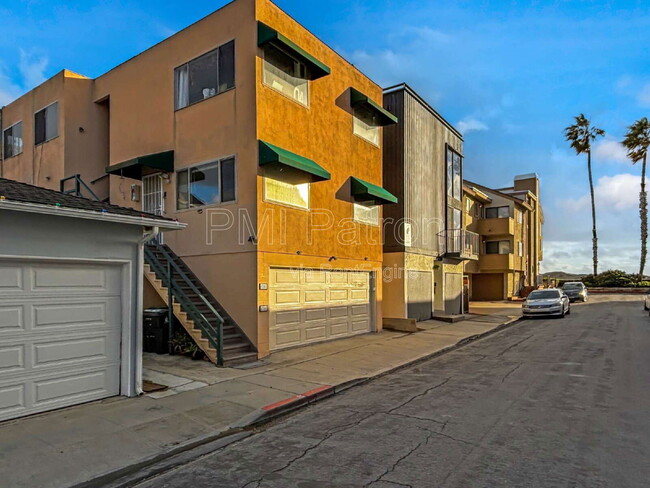 26 69th Pl in Long Beach, CA - Building Photo - Building Photo