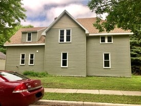 320 Augusta Ave SE, Unit #1