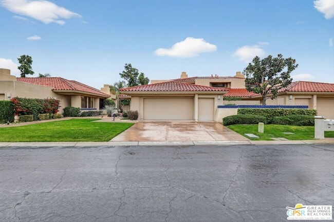 196 Kavenish Dr in Rancho Mirage, CA - Building Photo - Building Photo