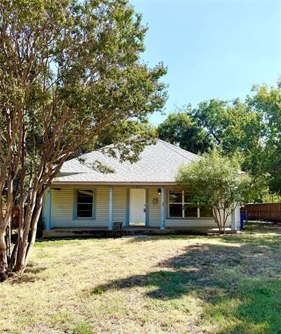 312 N Main St in Grapevine, TX - Building Photo