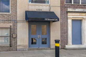 1220 Buttonwood St in Philadelphia, PA - Building Photo - Building Photo