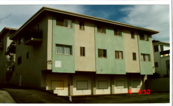 324 Calle Miramar in Redondo Beach, CA - Foto de edificio
