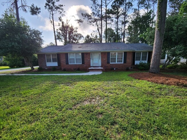 property at 2205 Gornto Rd