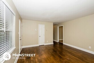 3630 Sargeant Dr in Charlotte, NC - Building Photo - Building Photo