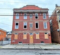 1310 Bleecker St in Utica, NY - Foto de edificio - Building Photo