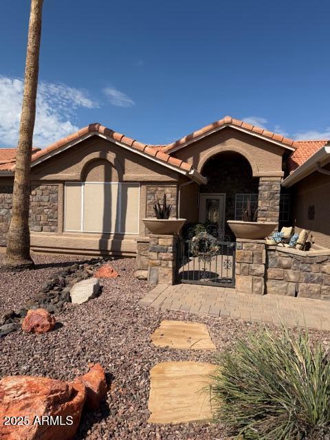property at 10502 E Elmhurst Dr
