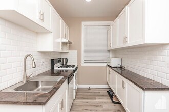 7025.5 N Sheridan Rd in Chicago, IL - Building Photo - Building Photo