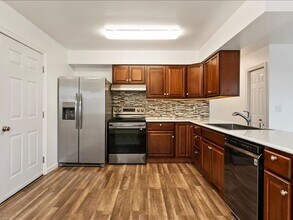 3106 S Elm Ct in Kennewick, WA - Building Photo - Building Photo